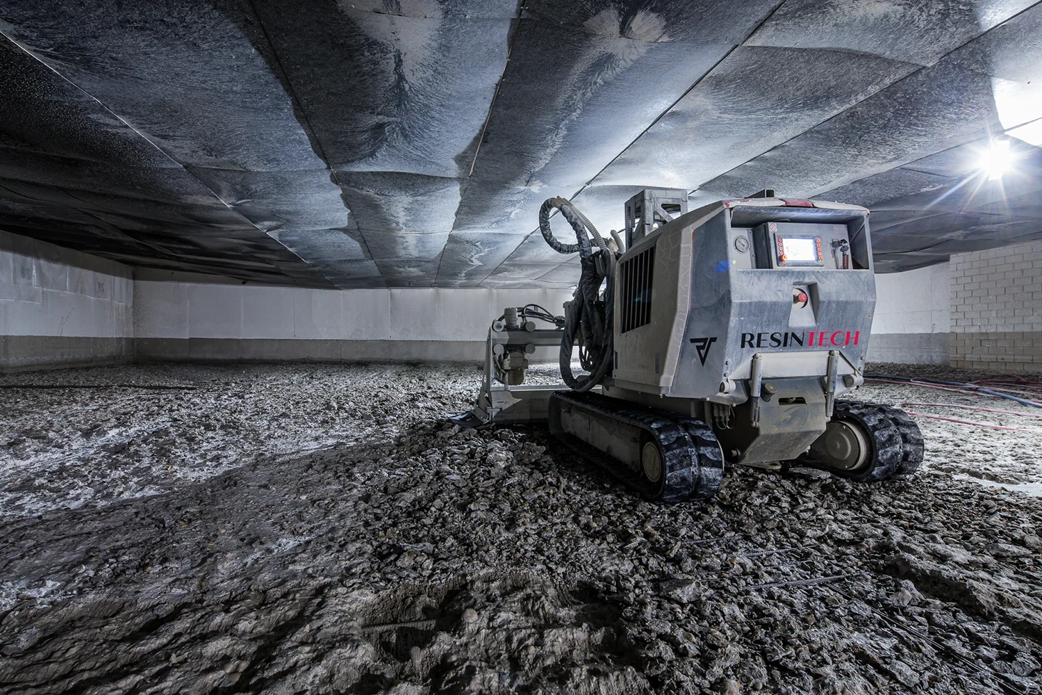Spezialroboter beim Höchstdruckwasserstrahlen